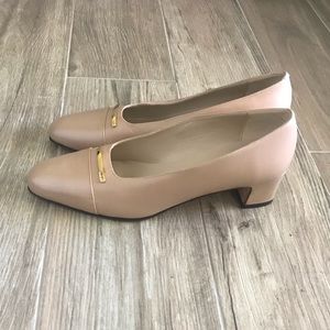NEW TALBOTS Women’s shoes 👠, heels , NEW